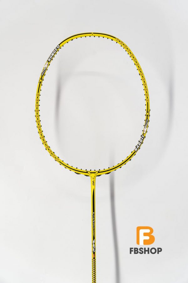 Vợt cầu lông VS Kongfu Rabbit | Thỏ vàng thời thượng