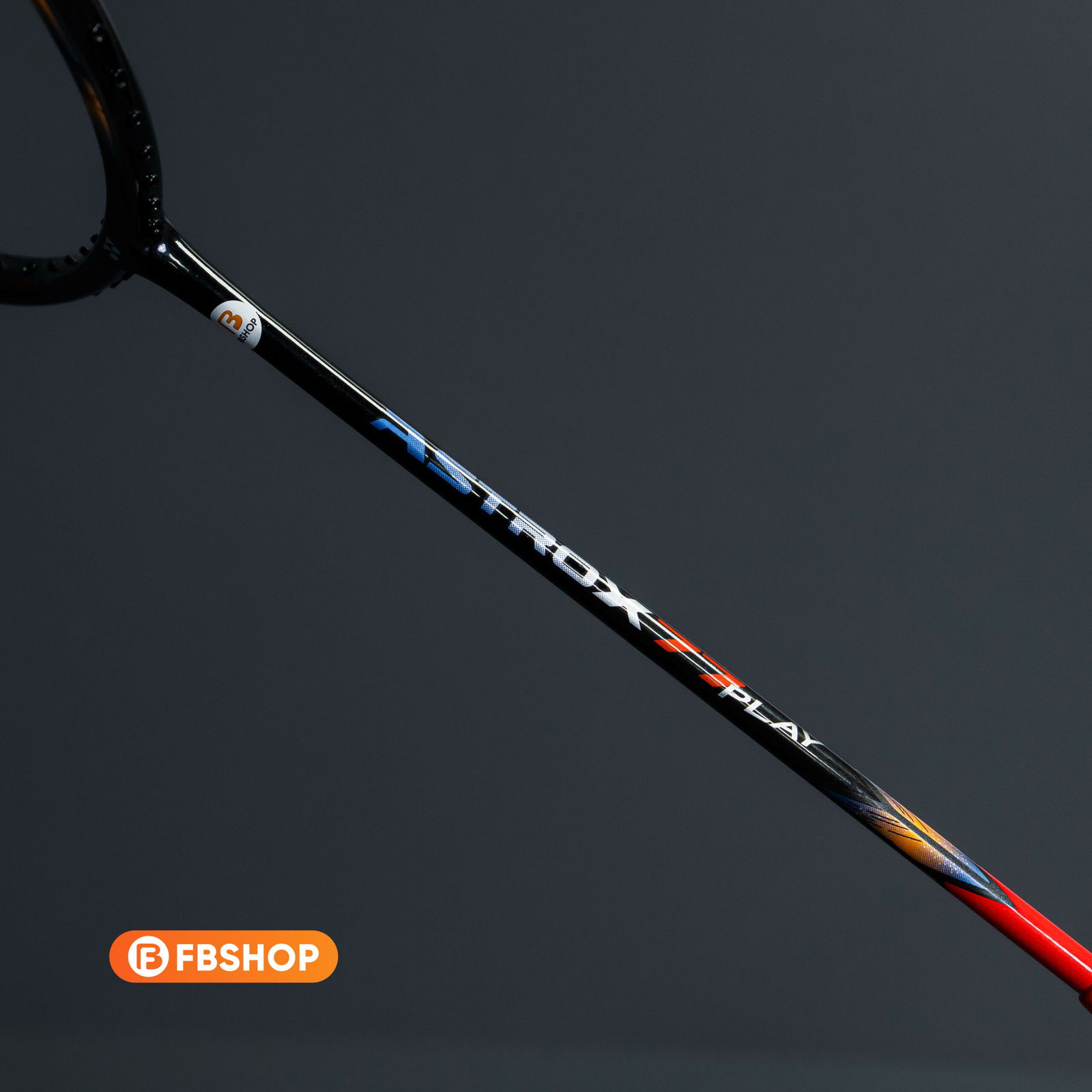 Astrox 77 Play phù hợp với lối chơi phòng thủ - phản tạt