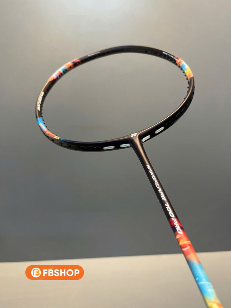 Vợt Yonex Nanoflare 700 Pro