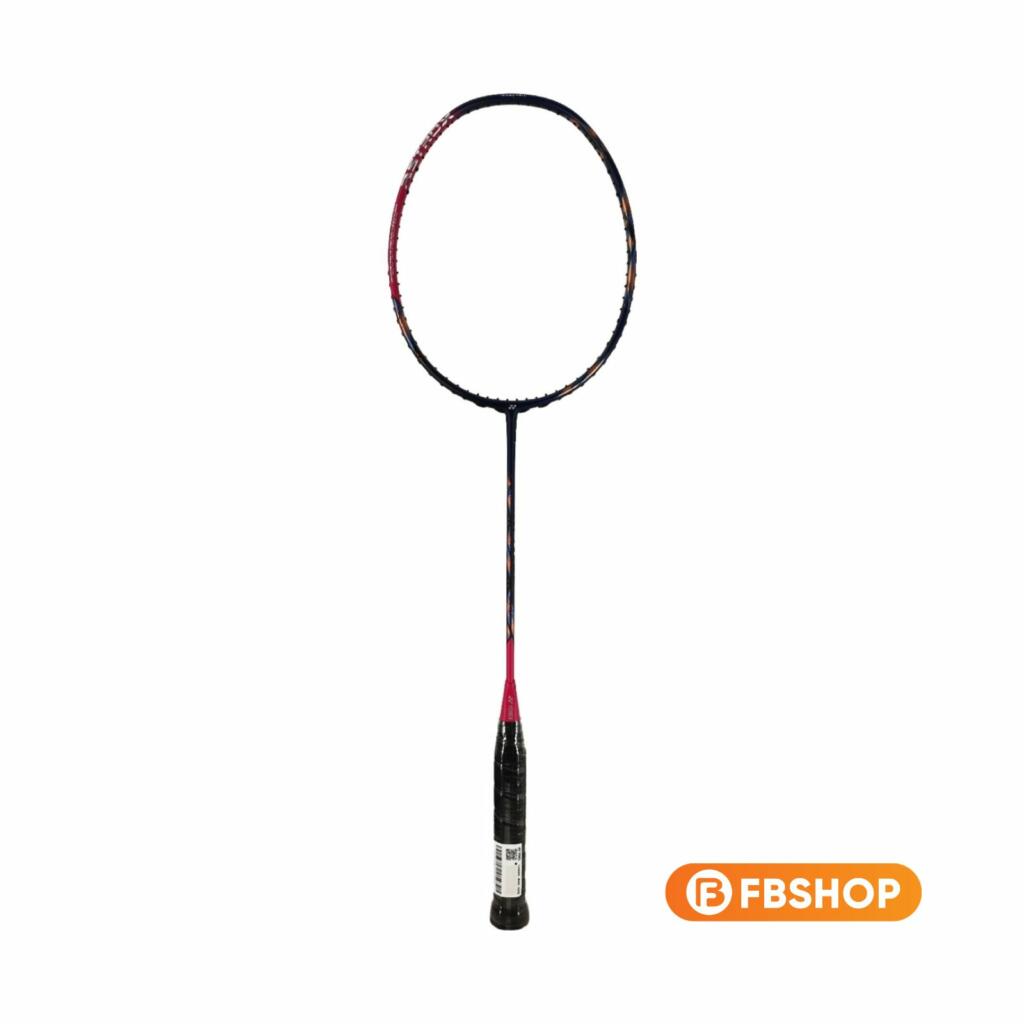 Vợt Cầu Lông Yonex Astrox 77 Pro Đỏ với thiết kế đầy đột phá về cấu trúc và màu sắc Vợt Cầu Lông Yonex Astrox 77 Pro Đỏ là phiên bản đặc biệt được ra mắt gắn với tên tuổi của Chen Yufei