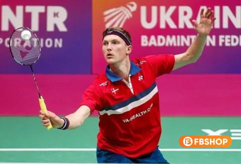 Astrox 100zz Kurenai cho khả năng tì đè phản tạt hiệu quả