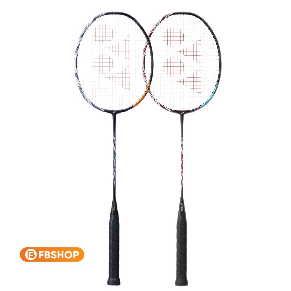 So sánh chi tiết vợt Yonex Astrox 100ZZ Kurenai và Astrox 100ZX