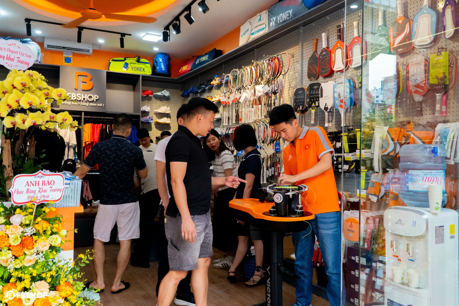 Vợt cầu lông Yonex Astrox 99 Game 2025 đã có mặt tại FBShop