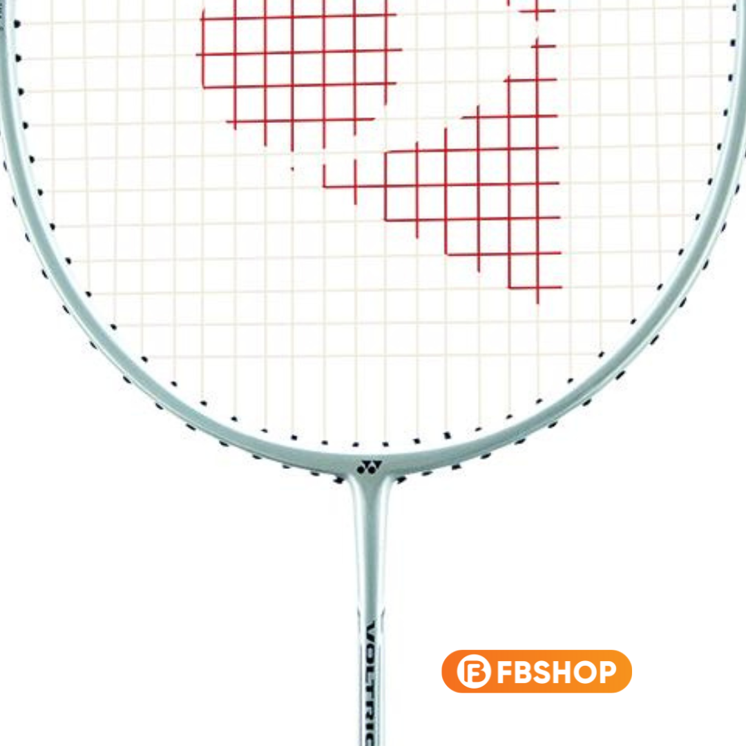 Yonex Voltric 100 LCW được tích hợp nhiều công nghệ hàng đầu