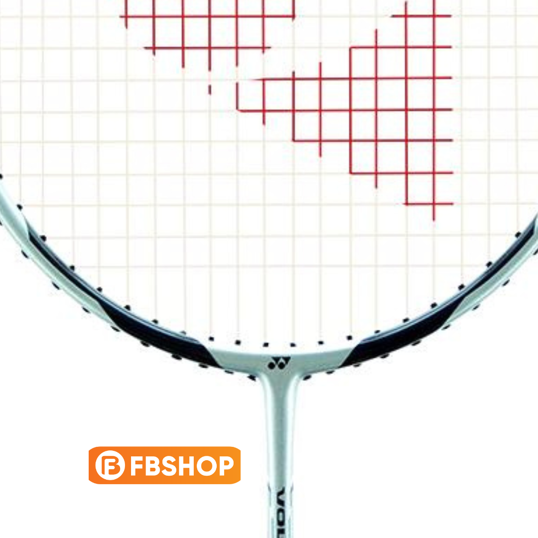 Vợt cầu lông Yonex Voltric 200 LCW phù hợp với người có lối chơi thiên công