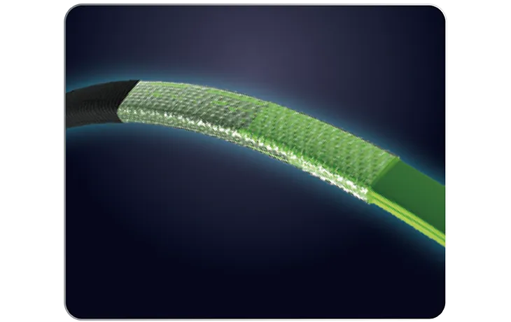 Công nghệ HARD CORED TECHNOLOGY giúp mang lại cảm giác xử lý cầu sắc bén