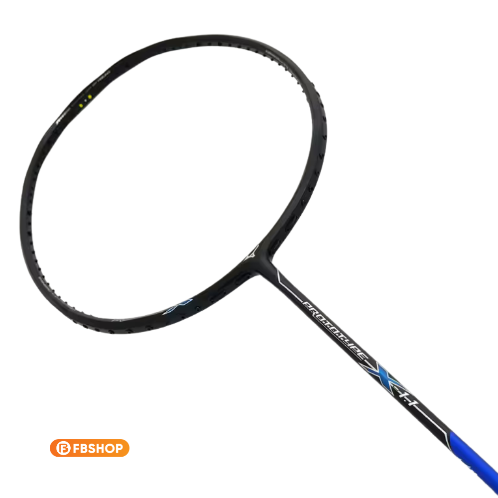 Công nghệ Nano PEF trên khung vợt giúp giảm rung