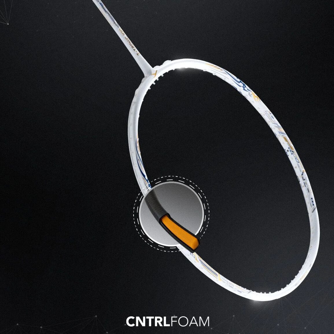 Lớp mút CNTRL cải tiến hấp thụ rung động khi va chạm.