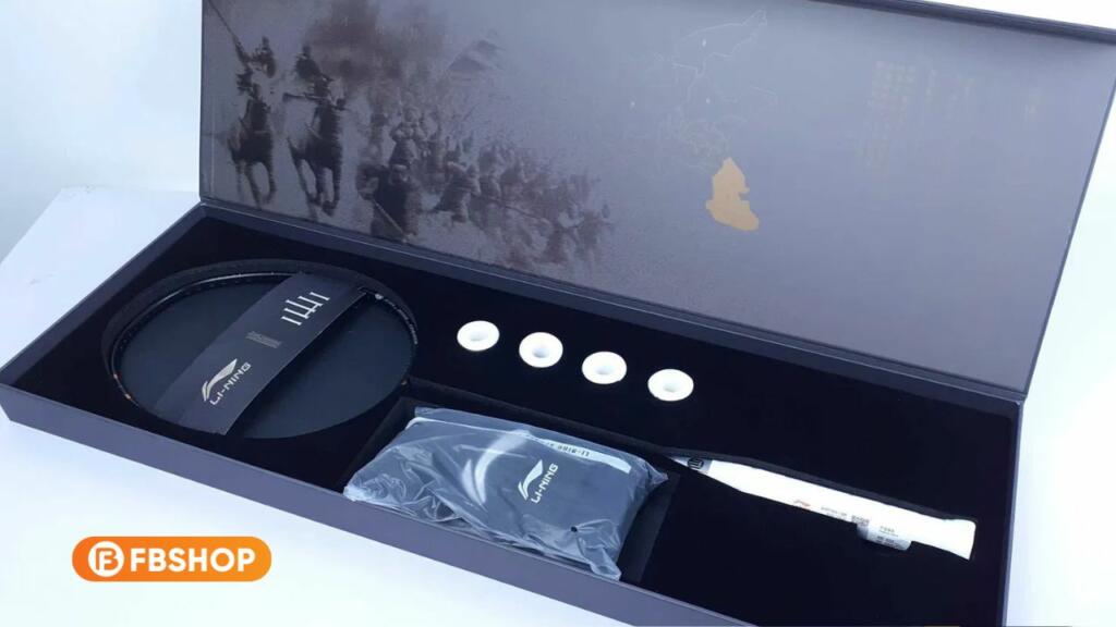 Qua trải nghiệm, Fbshop đánh giá mỗi cây vợt trong set Lining Phong Lâm Hỏa Sơn sở hữu các đặc điểm riêng biệt