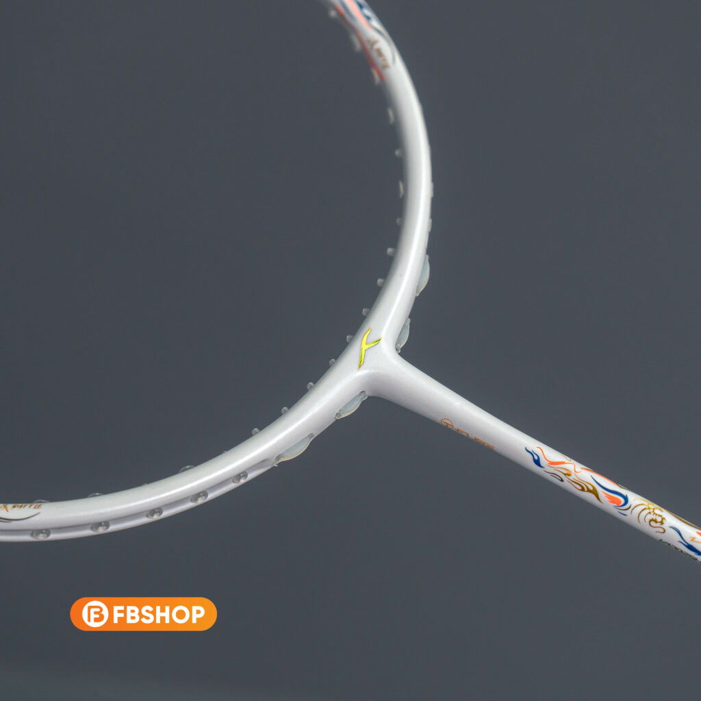 Khám phá công nghệ nổi bật trên vợt