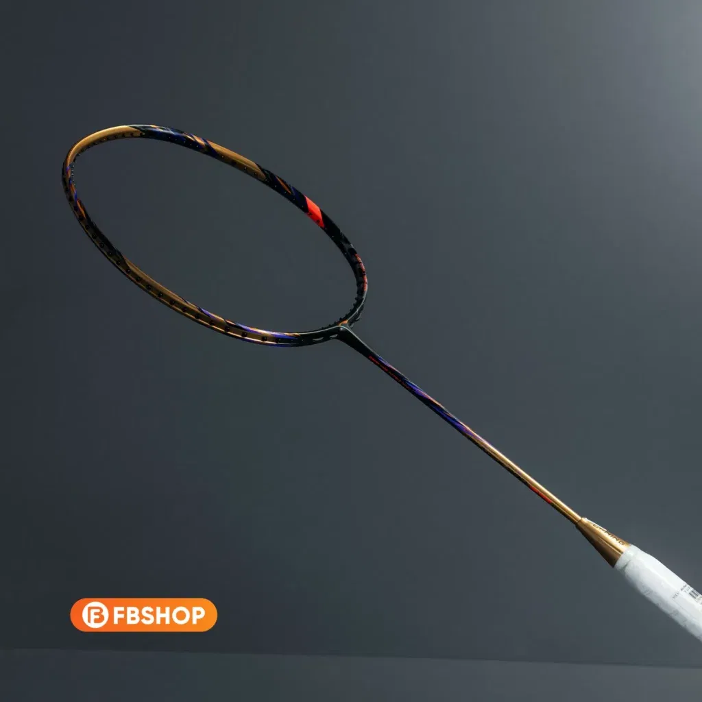 Trải nghiệm trực tiếp trên sân cho thấy Bladex 900 China Masters 2025 sở hữu khả năng tấn công dồn dập