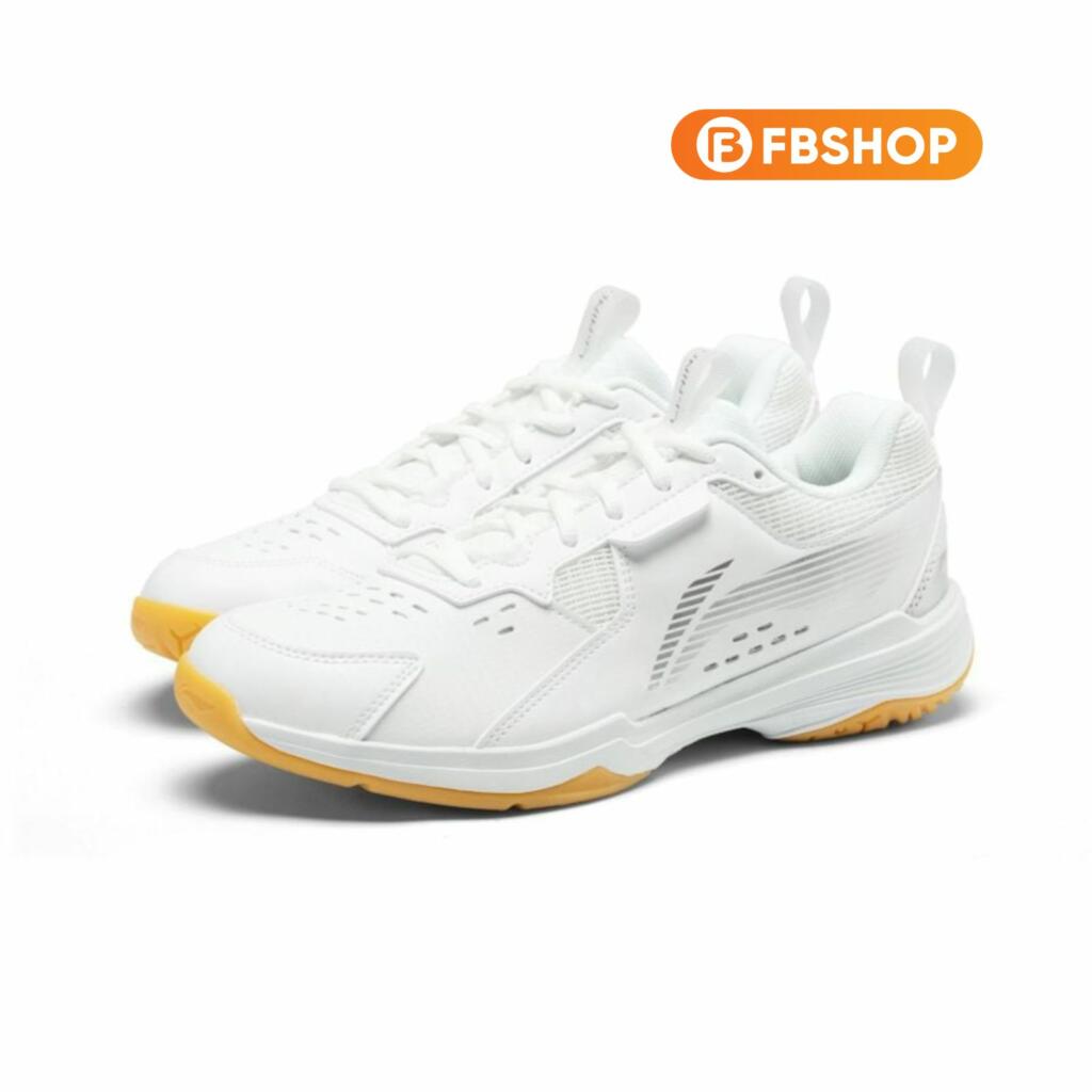 Giày Cầu Lông Lining AYTT001-5 được thiết kế với sắc trắng thanh lịch đầy hiện đại 