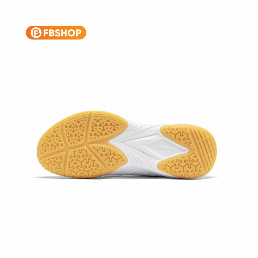 Giày Cầu Lông Lining AYTT001-5 được ứng dụng công nghệ vân đế hiện đại 
