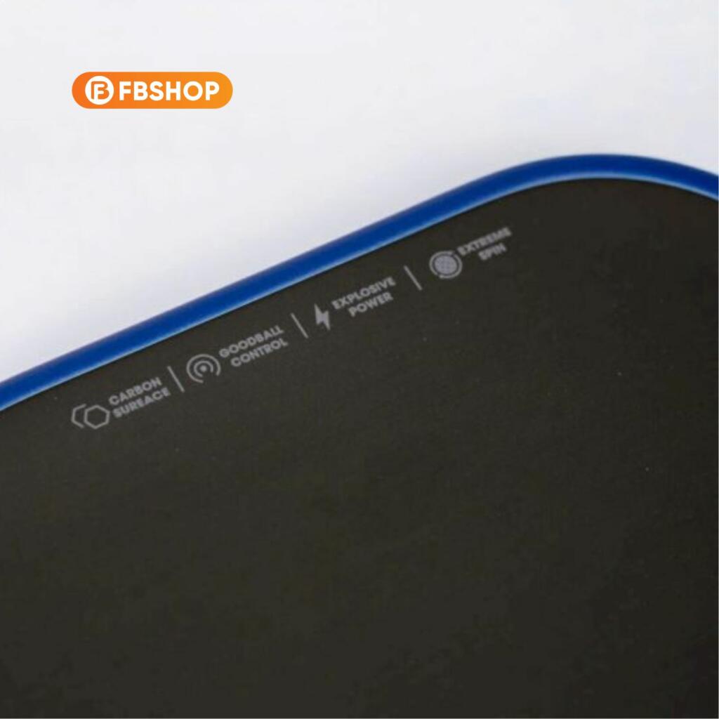 Vợt Pickeball Wika Bao Fire được ứng dụng các công nghệ hiện đại giúp tối ưu hiệu suát thi đấu 