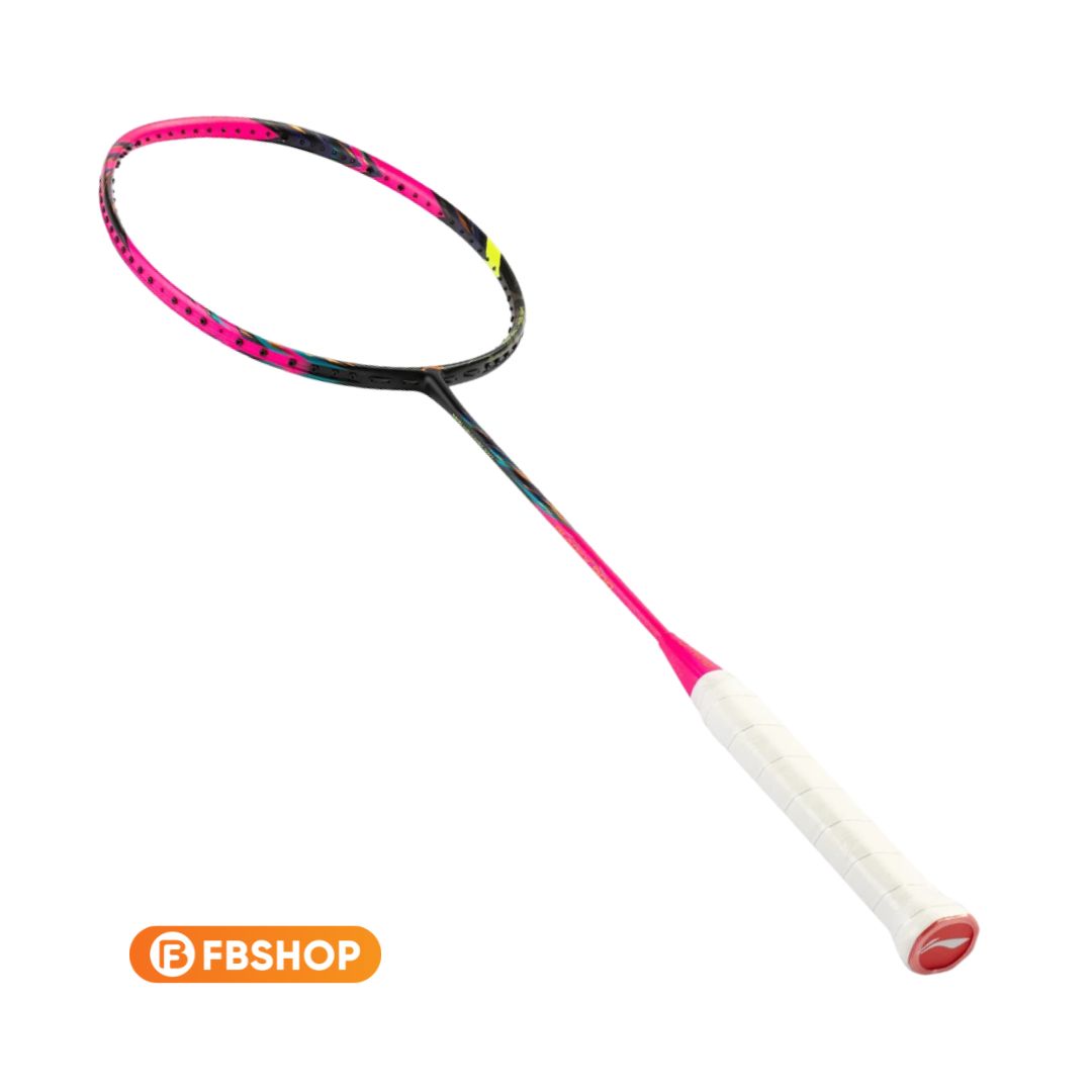 Bladex 900 Pink 2024 là cây vợt cân bằng giữa sức mạnh và linh hoạt Bladex 900 Pink 2024 là cây vợt cân bằng giữa sức mạnh và linh hoạt