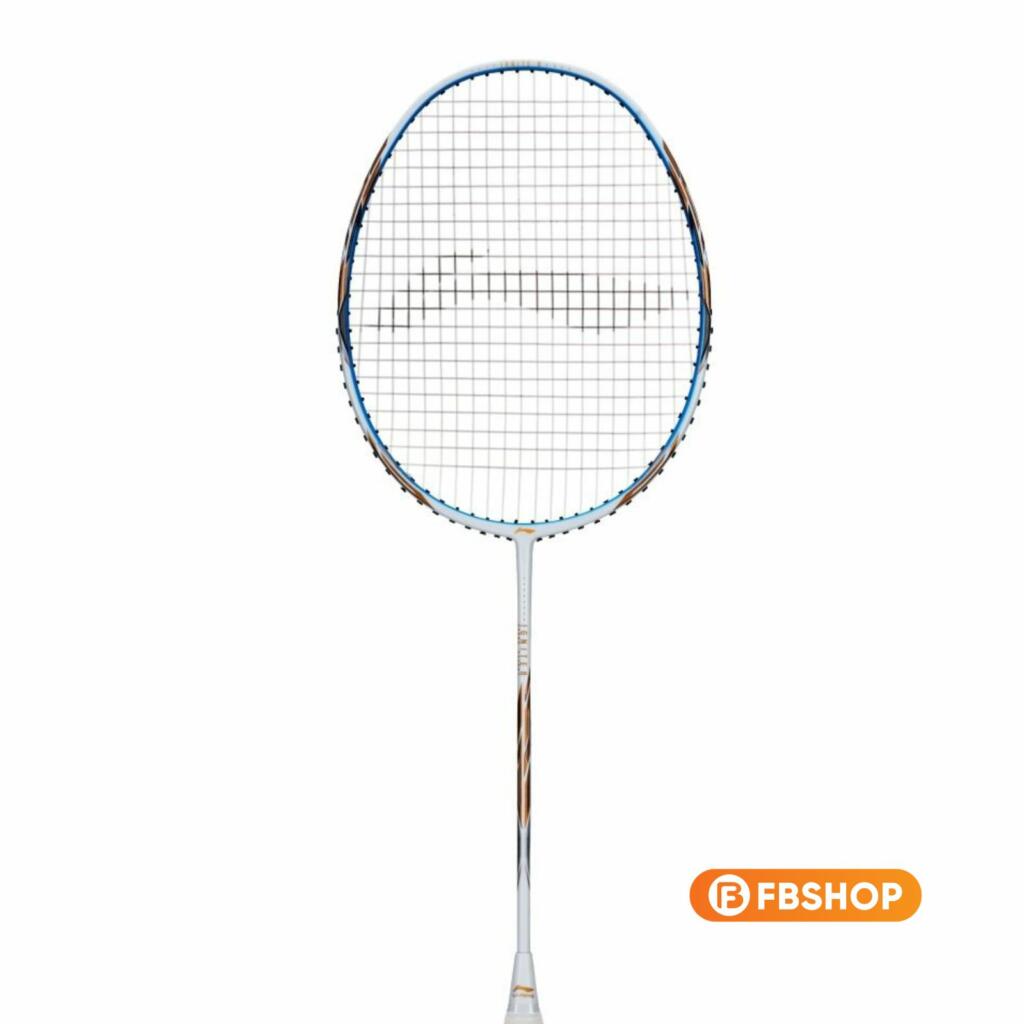 Vợt Cầu Lông Lining Ignite 8 cho khả năng xoay chuyển từ thế tấn công sang phòng thủ một cách nhanh chóng Vợt Cầu Lông Lining Ignite 8 cho khả năng xoay chuyển từ thế tấn công sang phòng thủ một cách nhanh chóng