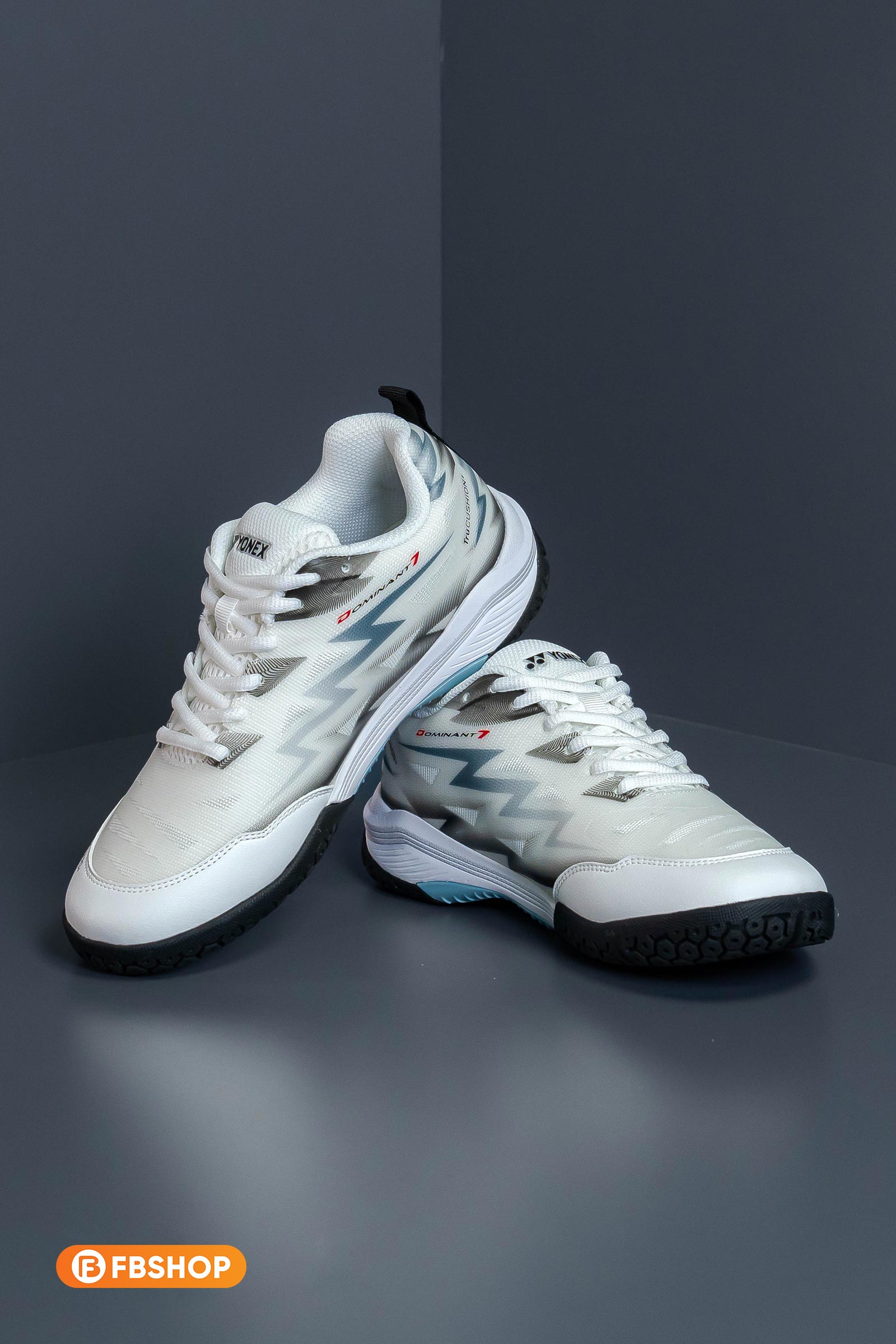 Yonex Dominant 7 2026 - Trắng Đen (White / Black)